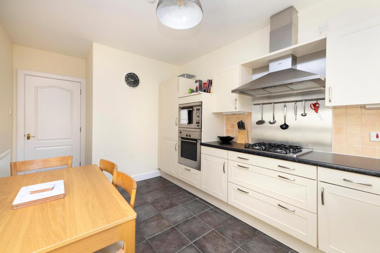 Joivy Modern Flat With Free Parking Apartment Edinburgh Exterior photo