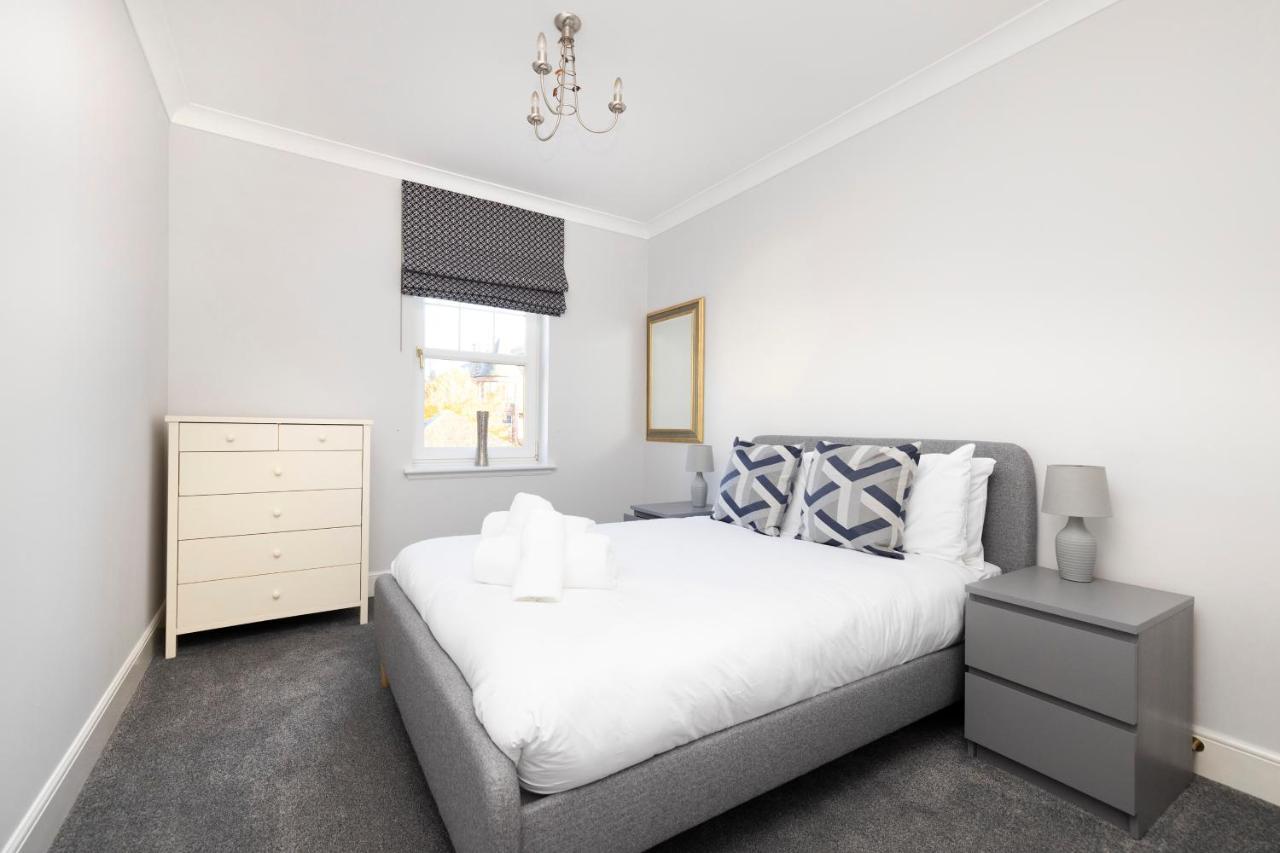 Joivy Modern Flat With Free Parking Apartment Edinburgh Exterior photo